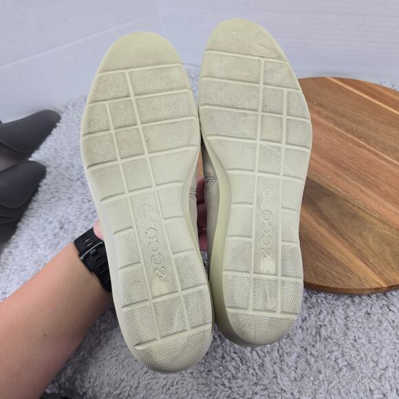 Ecco Felicia Gray Perforated Leather Daily Slip On Mini Wedge Flat Shoe Women 41 - Picture 9 of 14